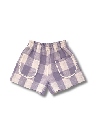 Gingham shorts with scalloped pockets