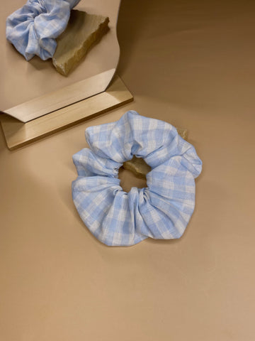 Large gingham linen scrunchie blue
